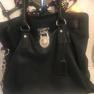 Michael Kors Hamilton Bag Black